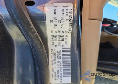 2001 Jeep Grand Cherokee Laredo z USA, uszkodzony, nr VIN 1J4GW48S91C671624